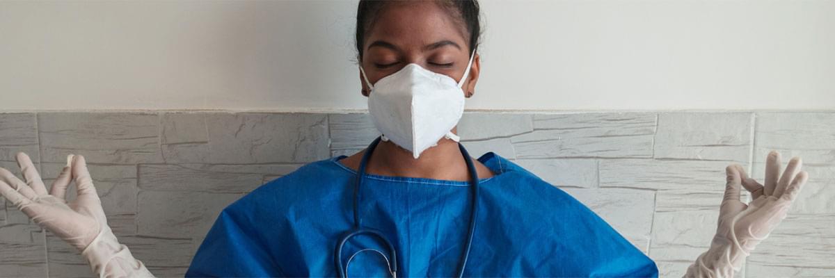 Is it better to see a doctor or a nurse for aesthetic procedures?