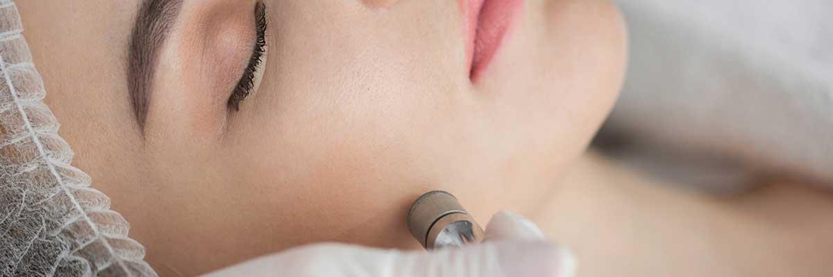 Aesthetic treatments for youthfulness, restore youthful appearance,  
 Non-invasive beauty solutions, anti-aging transformations